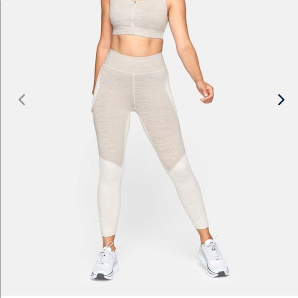 Outdoor Voices TechSweat 3/4 Two-Tone Leggings
